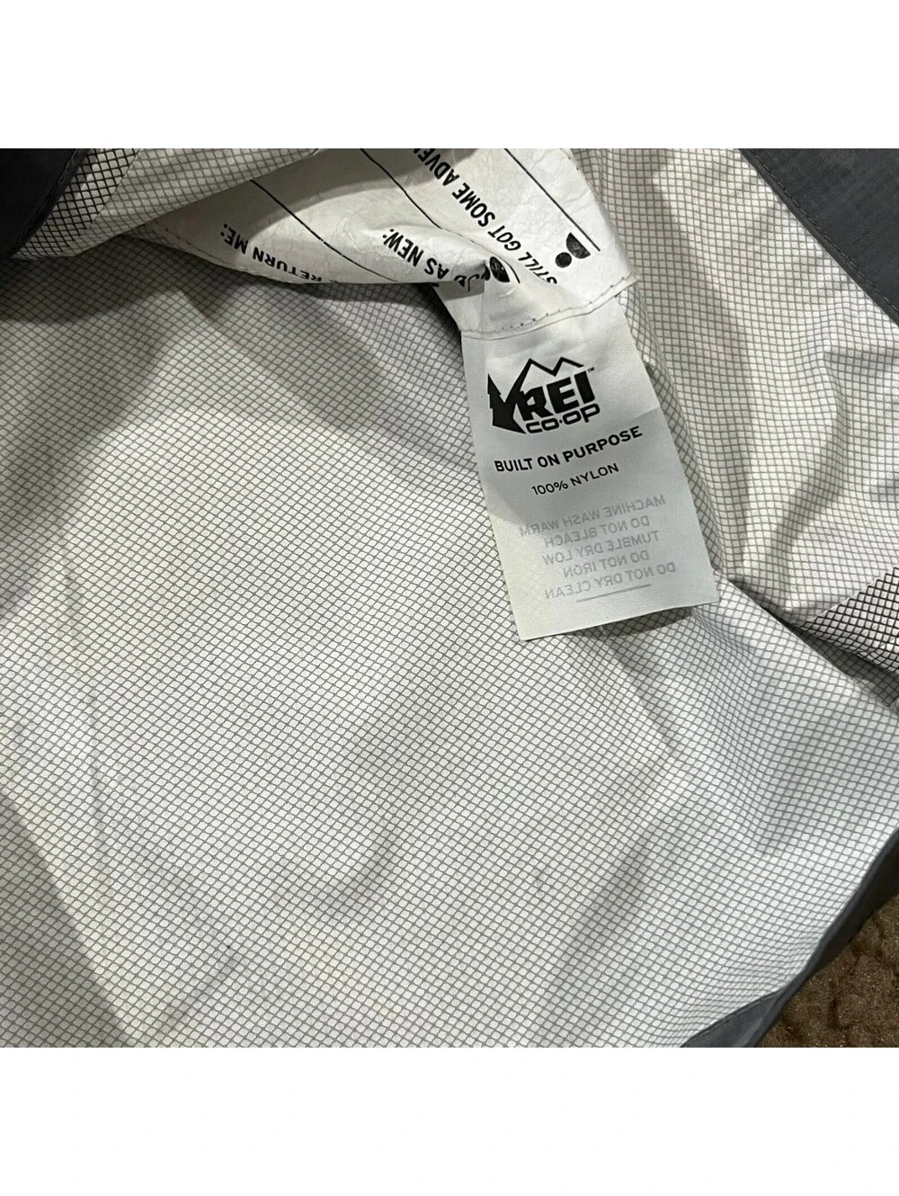 REI Co-op Kids Gray Rain Waterproof Jacket Size Large 14-16 (flaw)